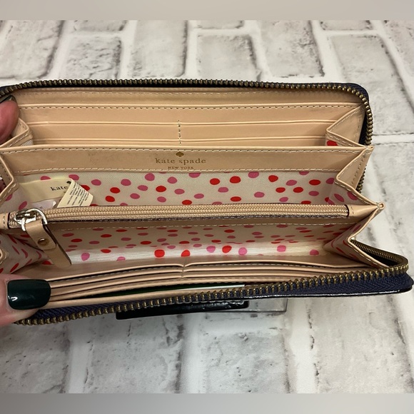 Kate Spade Neda Wellesley Pebbled Leather Zip Around Wallet - Holiday Blue -EUC - Picture 12 of 15